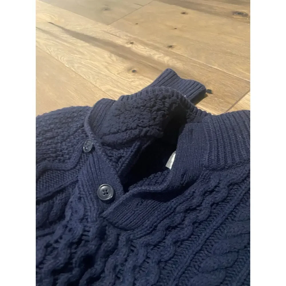 GAP Navy Knit Sweater with Fleece Collar – Size Medium